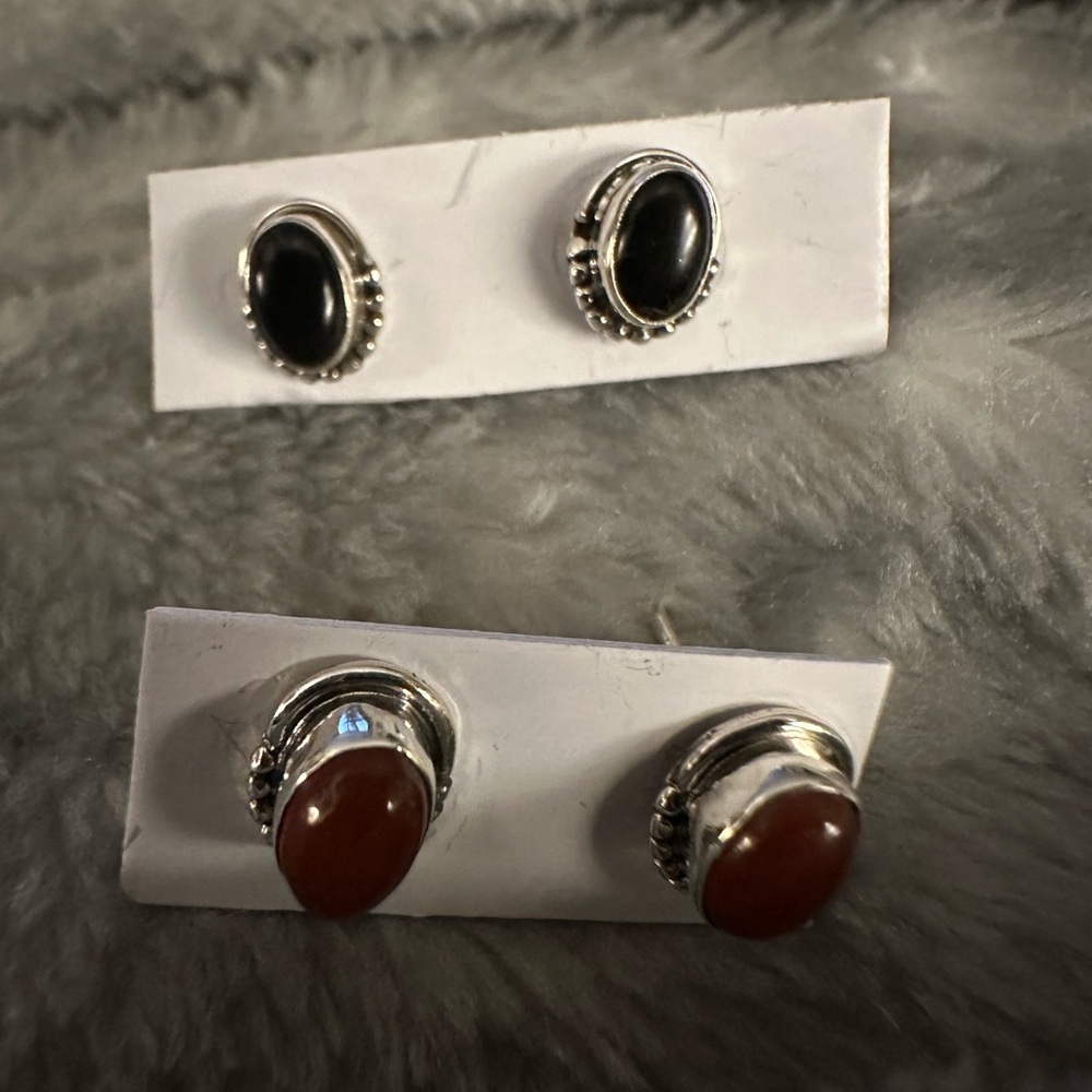 Elegant Silver and Black/Red Stone Stud Earrings